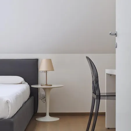 Joivy Suite Corso Como 11 - Spiga Apartment Milan Exterior photo