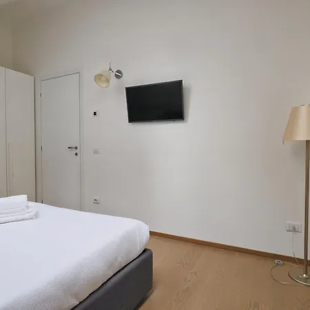 Joivy Suite Corso Como 11 - Spiga Apartment Milan Exterior photo